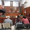 Entah ke Mana Para Hakim?