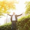 Kamu Bukan Sekadar Baik! Ini 7 Tanda Energi Positifmu Diakui Semesta