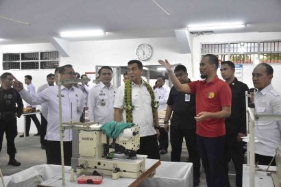 Wamen IMIPAS Tinjau Unit Garmen Lapas Makassar