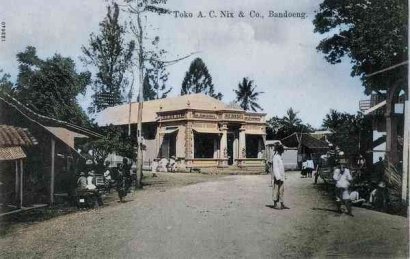 Nostalgia Penerbit dan Toko Buku Tua di Kota Bandung