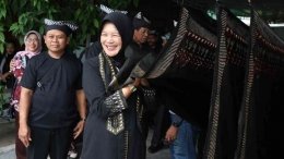 Wakil Bupati Bojonegoro menghadiri Festival Samin 2025 | www.beritabojonegoro.com