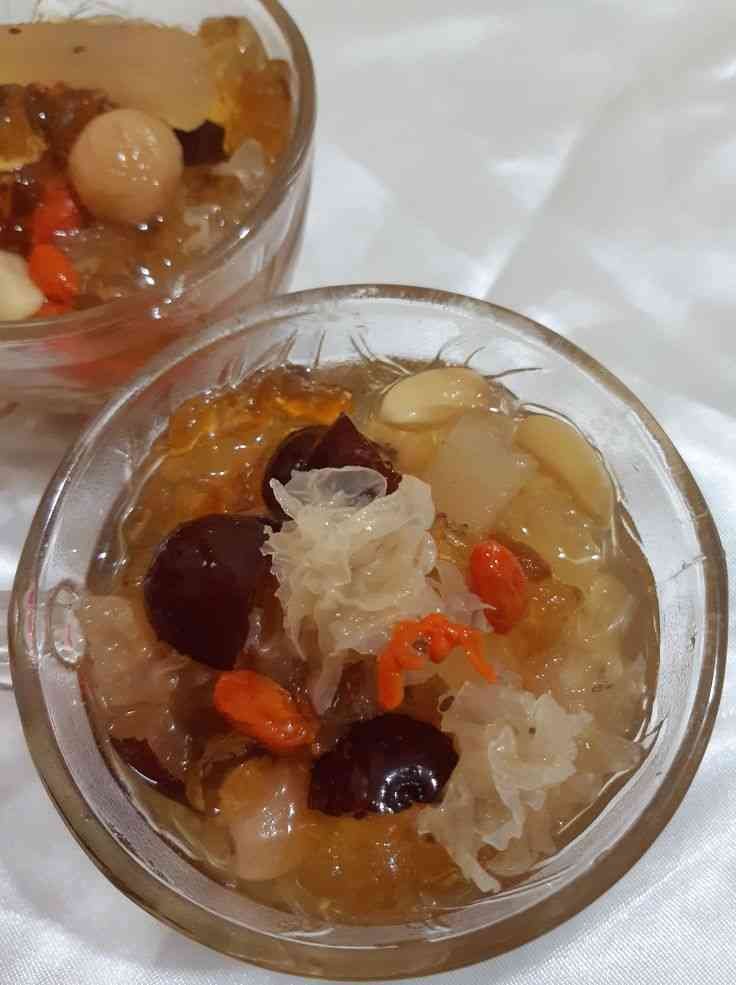 Sup makanan penutup permen karet persik. (Sumber foto: zaara/pinterest)